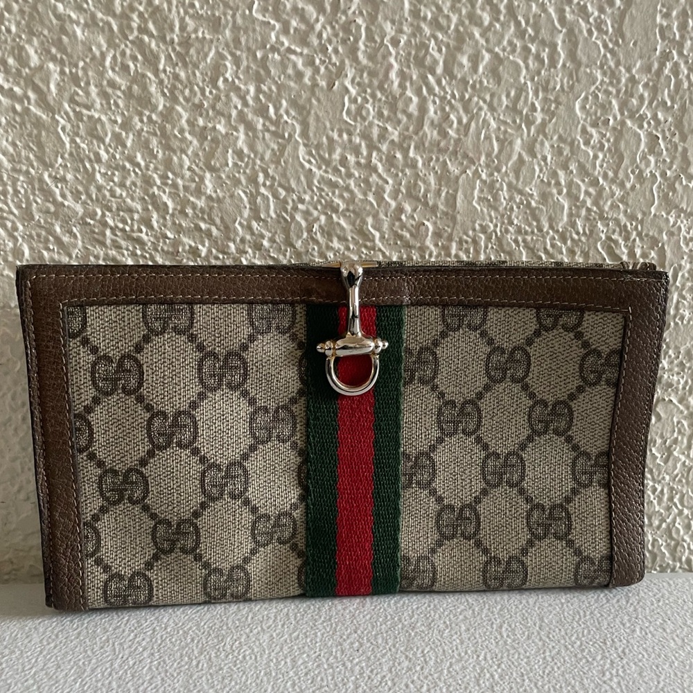 Gucci wallet